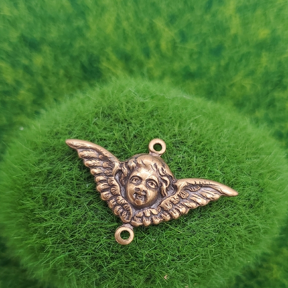 Bronze Guardian Angel Cherub Pendant P304 - Picture 1 of 2